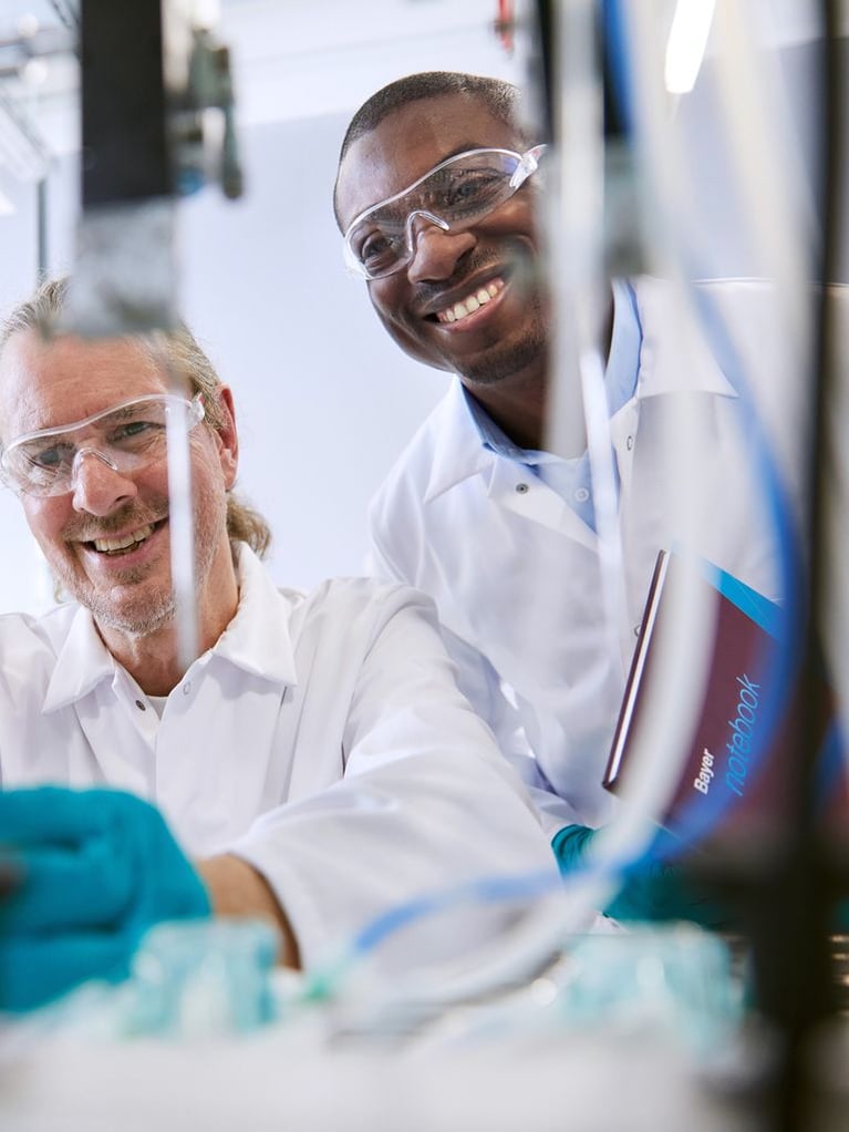 researchers-at-organ-bath-5.jpg