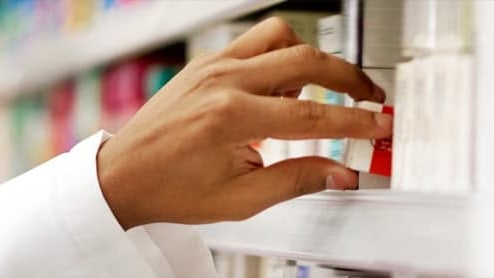 hero productenrek in een apotheek