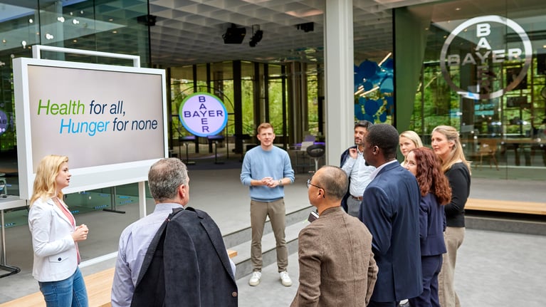 bayer-employees-discussing-23.jpg