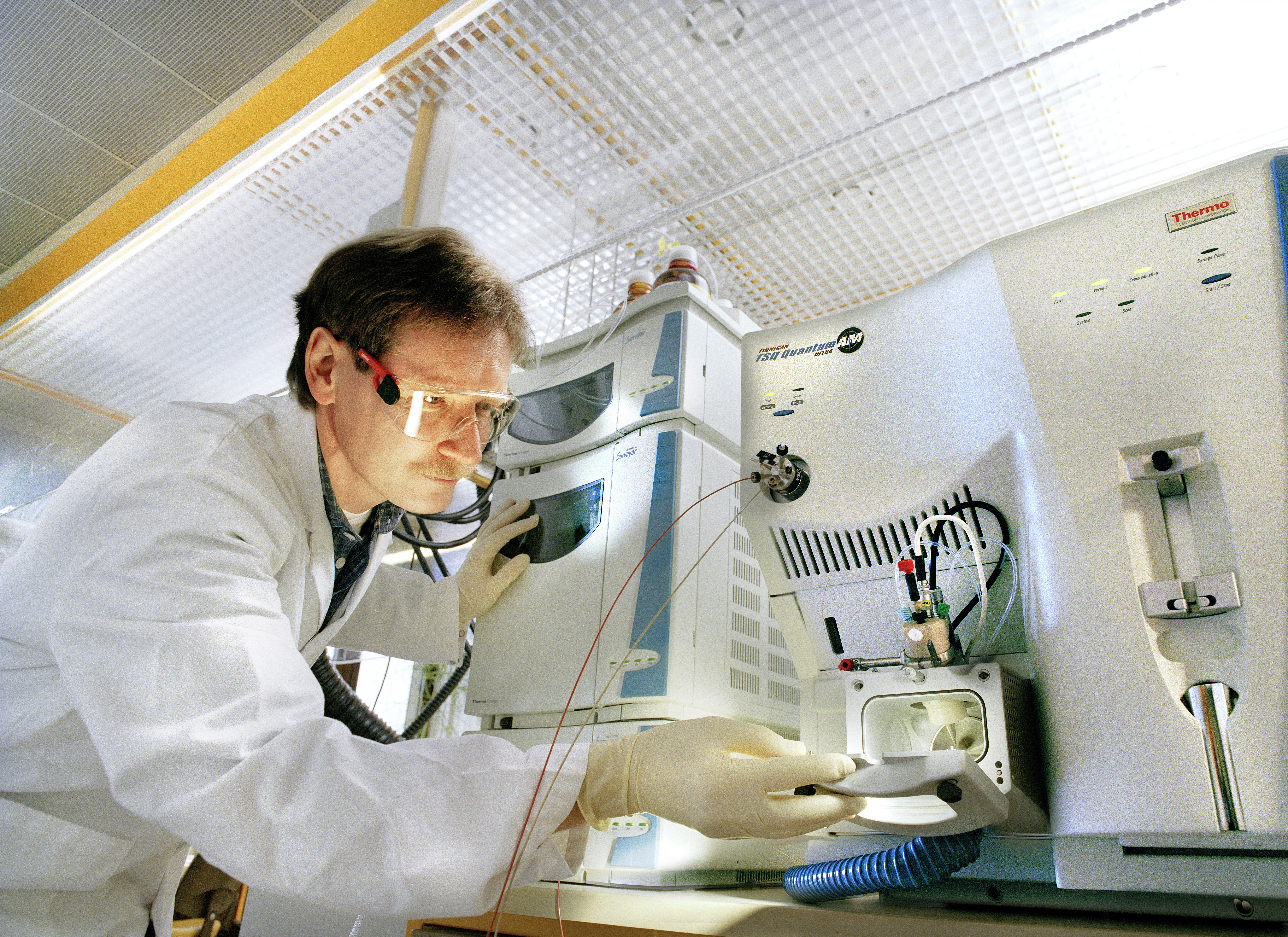 Researcher at a lab