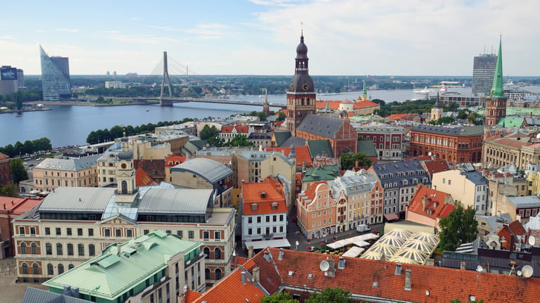 Putna lidojuma skats uz Rīgas pilsētu