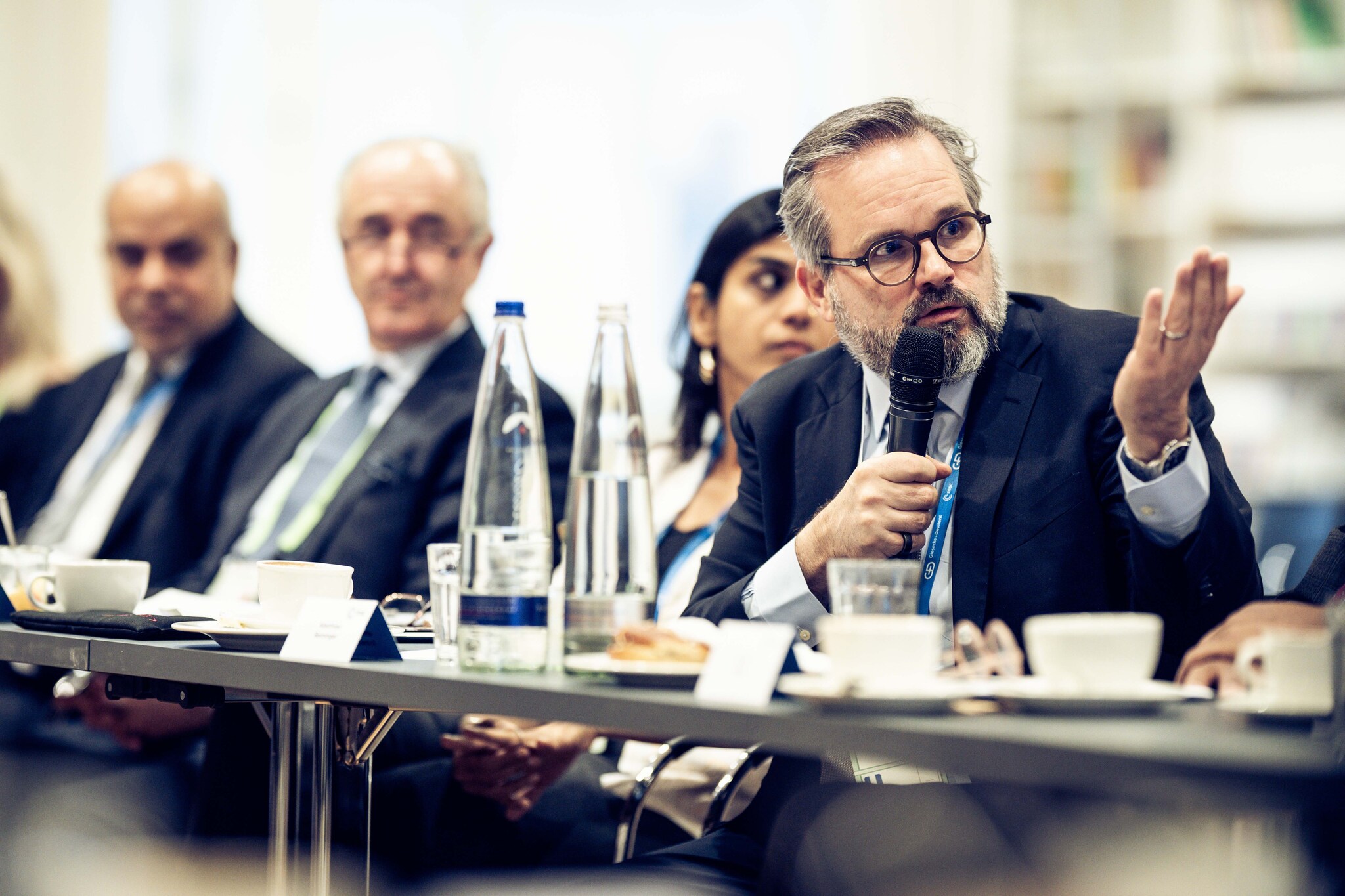 Matthias Berninger spricht auf dem Food Security Task Force Breaksfast der MSC