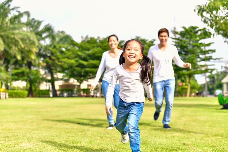 29healthyfamily.jpg
