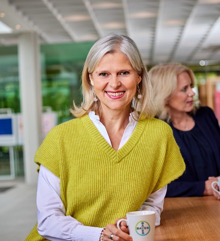 bayer-employee-looking-at-the-camera-1.jpg
