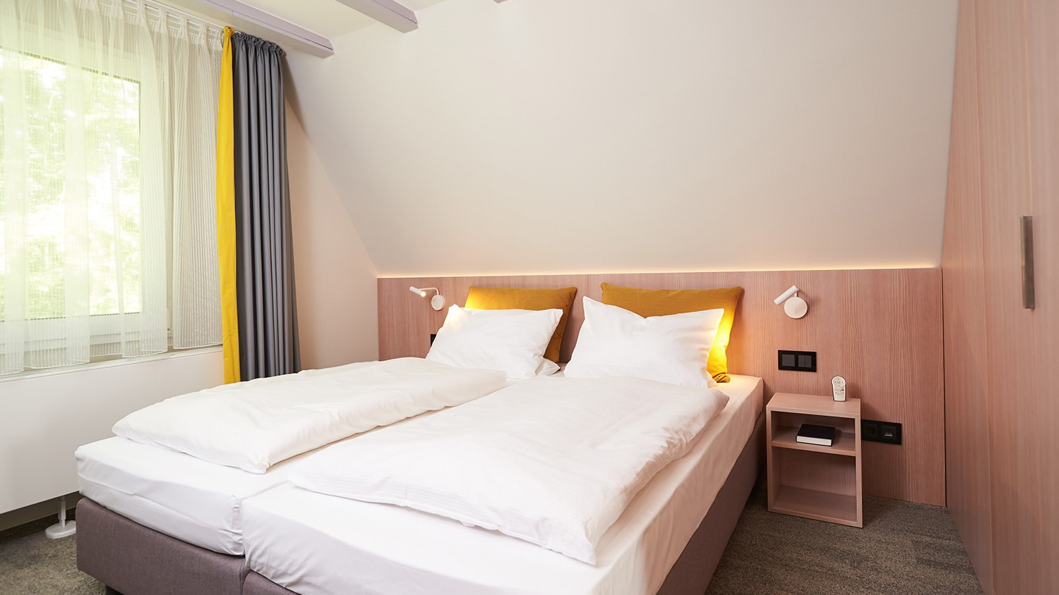 Gro e Ledder Blockhaus Zimmer