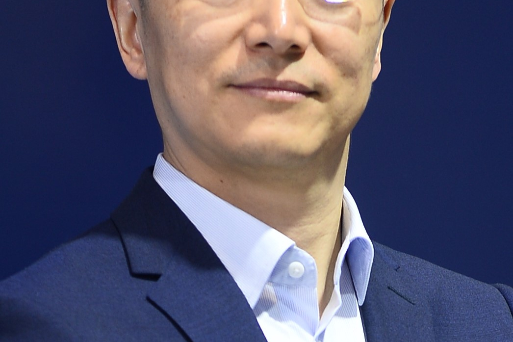 何勇