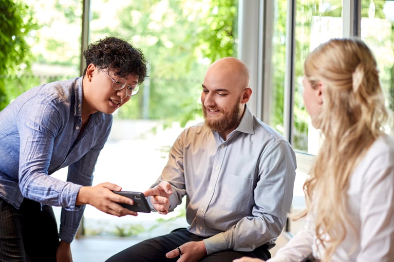 trainees-in-conversation-3.jpg