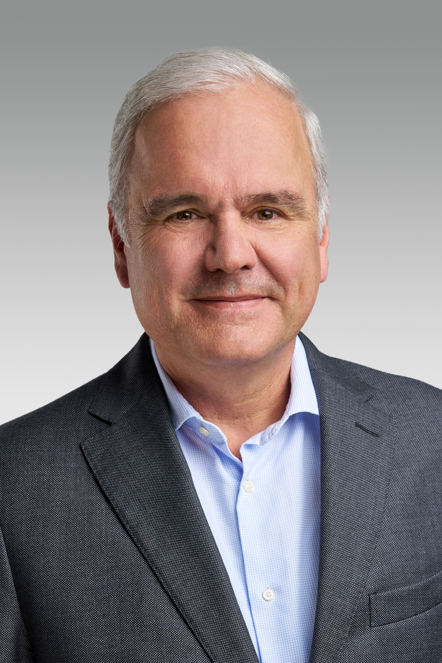 Oelrich_Portrait_neutral.jpg,default.jpg