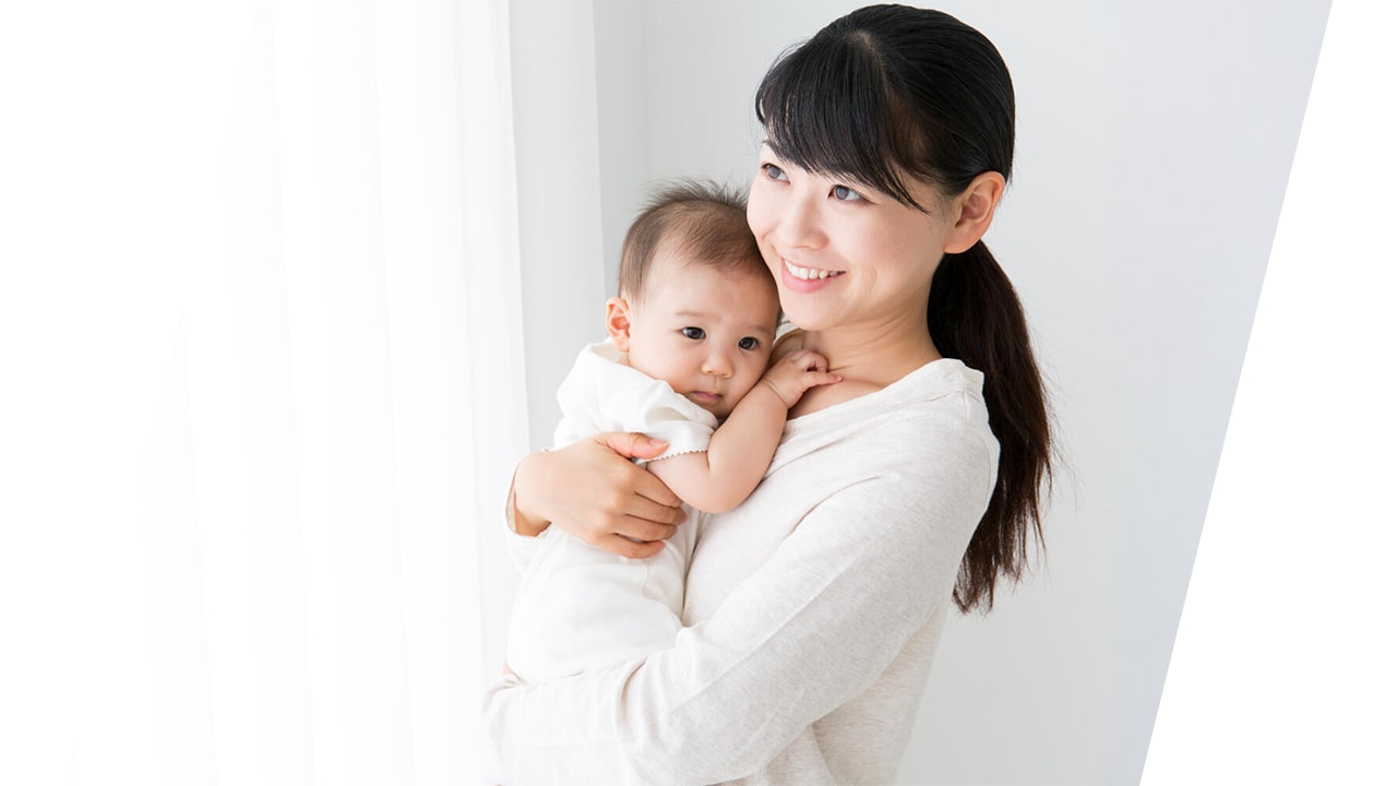 mother-with-baby.png