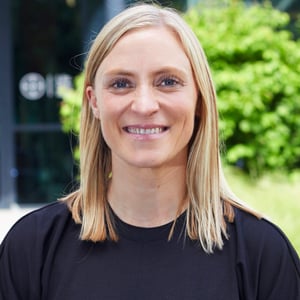 Kate Connors headshot 24.jpg