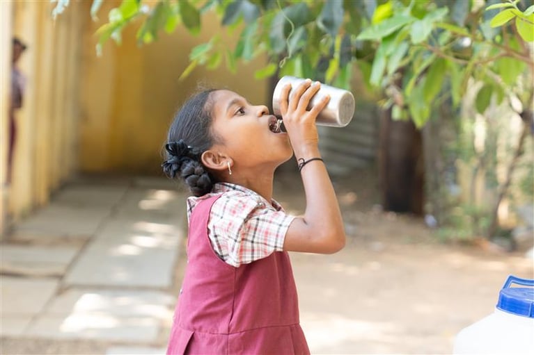 girl-drinking-water.jpg