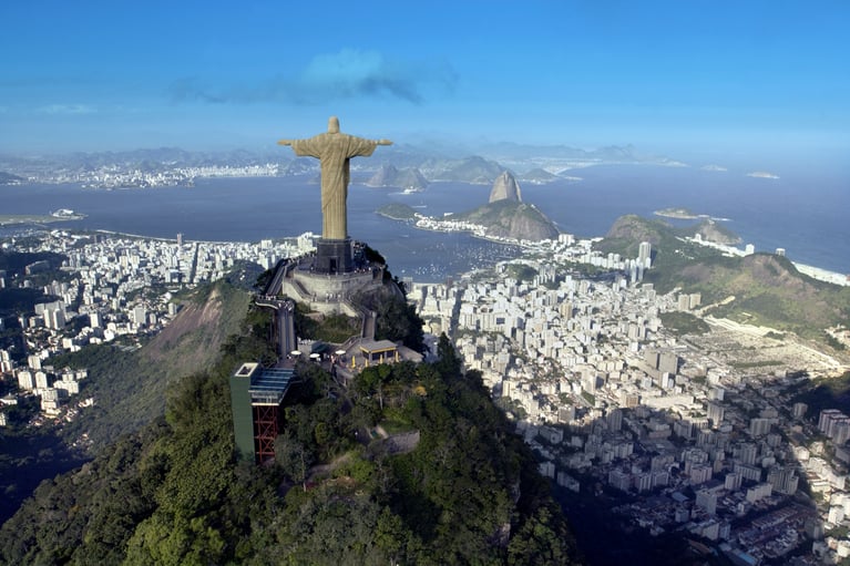 statue_of_jesus_christ_in_rio.jpg