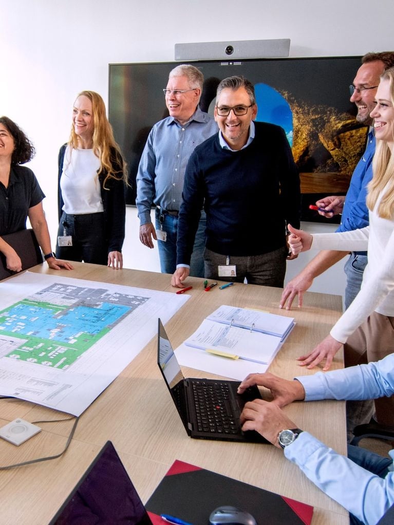 employees in a meeting 3