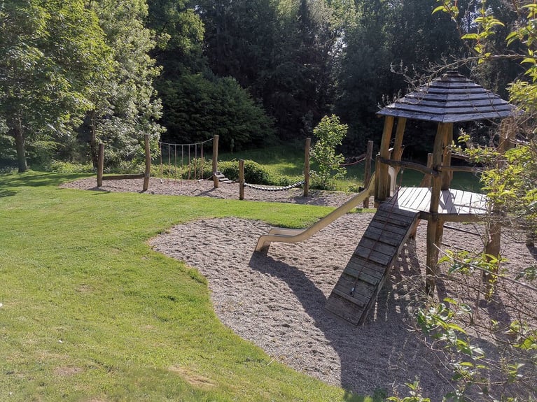 Große_Ledder_Spielplatz.jpg