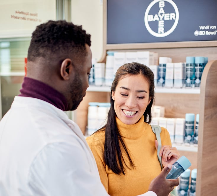 pharmacist-advising-a-customer-12.jpg