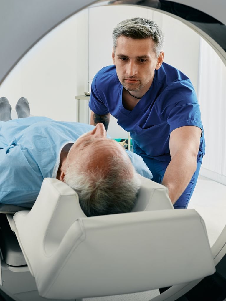 doctor-and-patient-at-a-tomograph-scanner-1.jpeg