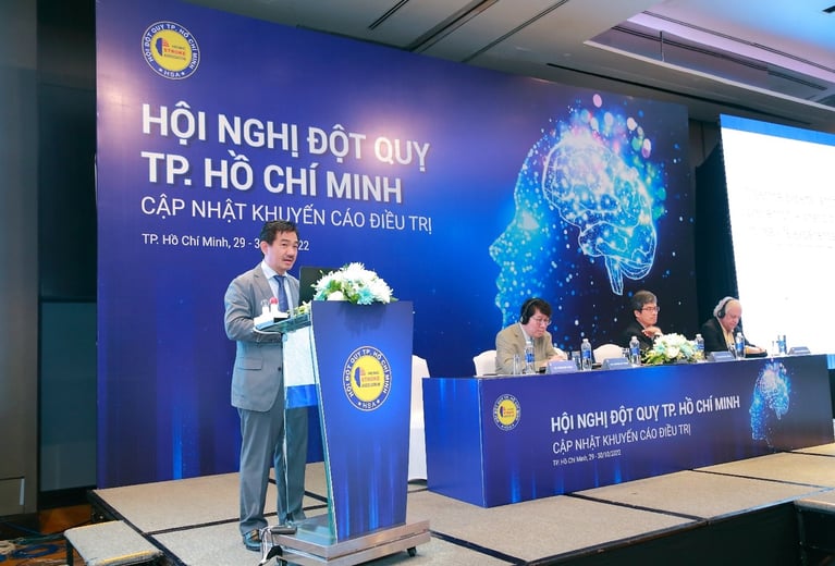 Associate Professor Nguyen Huy Thang.jpg