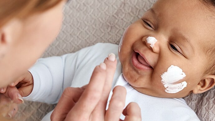 baby_sunscreen_690x388.jpg