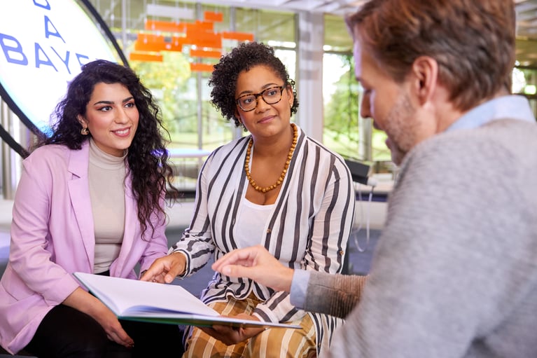bayer-employees-discussing-11.jpg