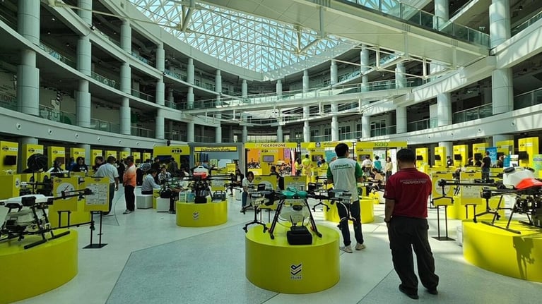 bayer-thai-team-project-on-drone-gallery-3.jpg