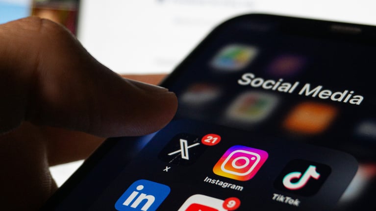 mobile phone with linkedin app