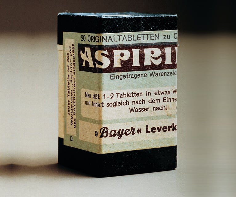Vanha aspirin-purkki