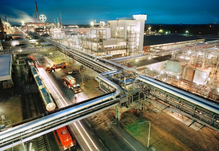 chempark-dormagen-night.jpg