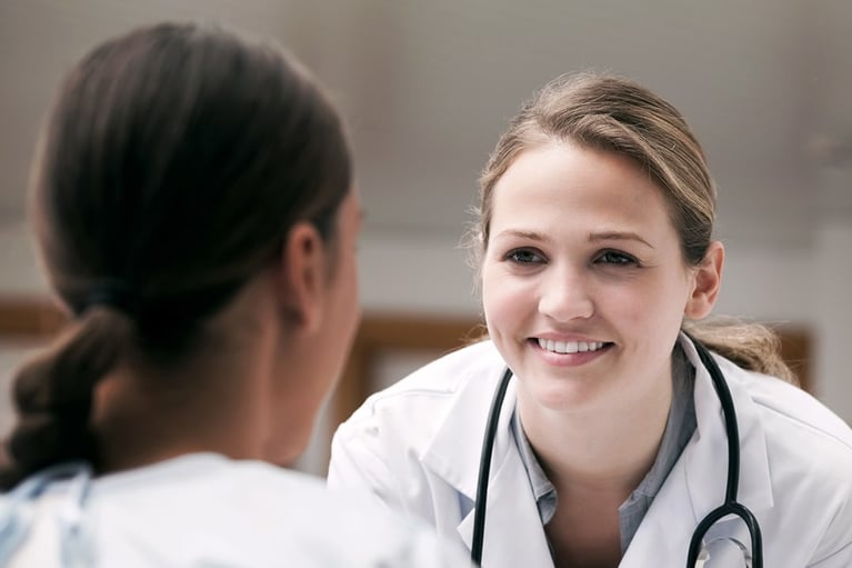 Doctor and patient under discussion Twitter