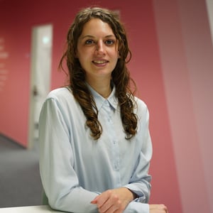 Isabel_Bach.jpg