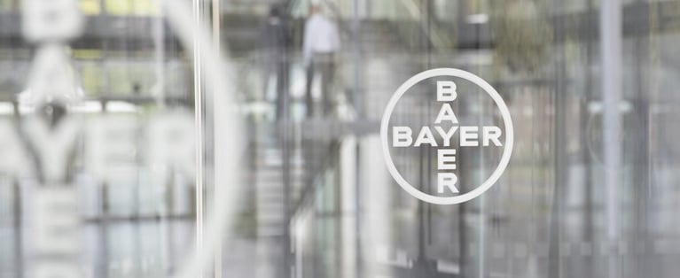 bayer-glastuer 1
