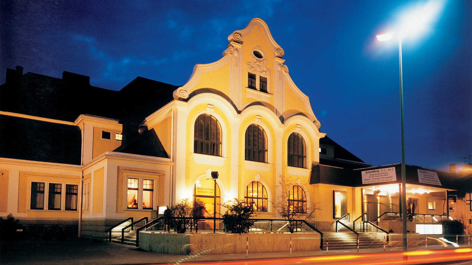 erholungshaus-bei-nacht-16-9-1.jpg