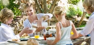 Family having food garden_1_1.jpg