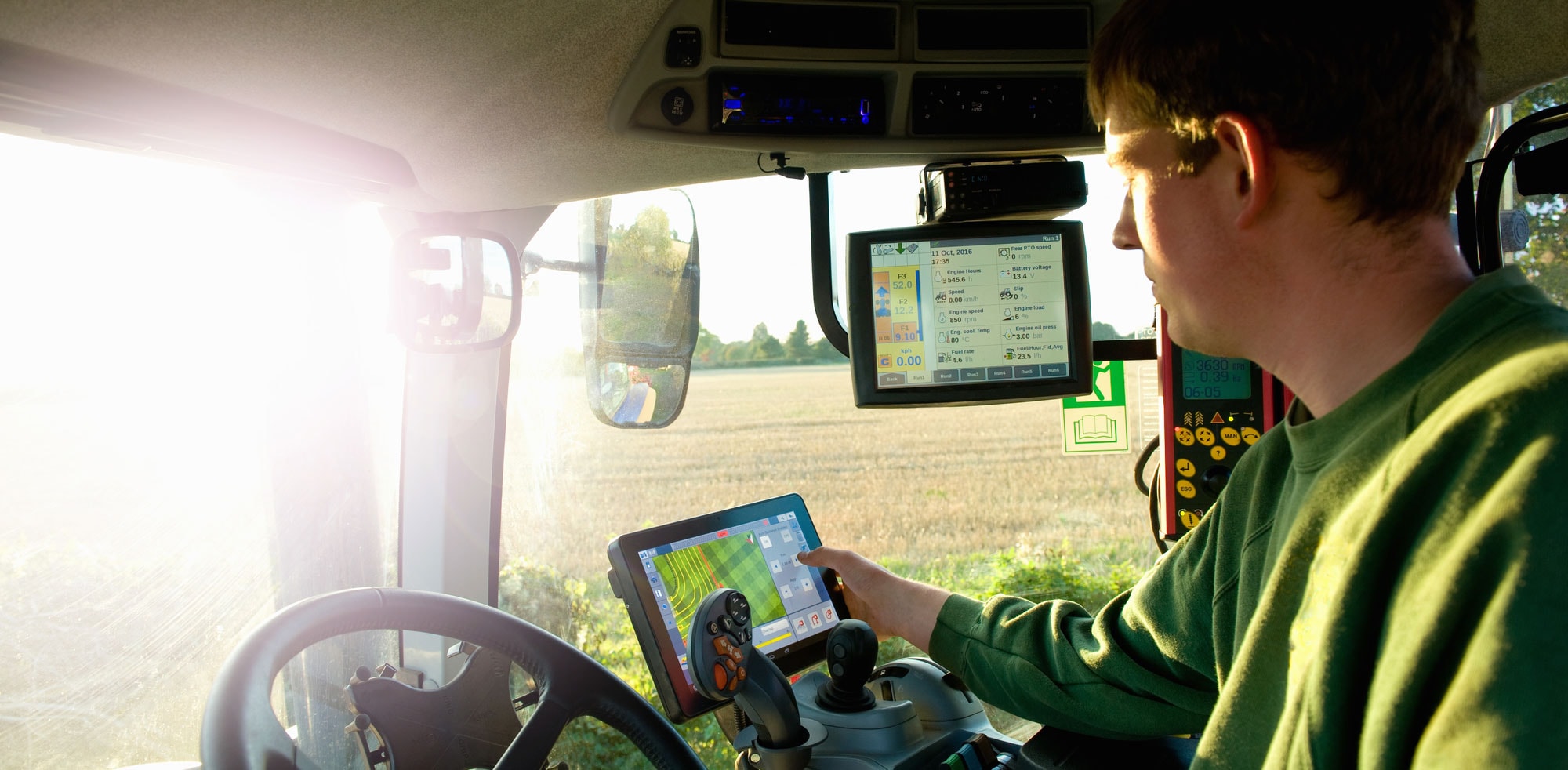Farmer_in_a_tractor_1.jpg