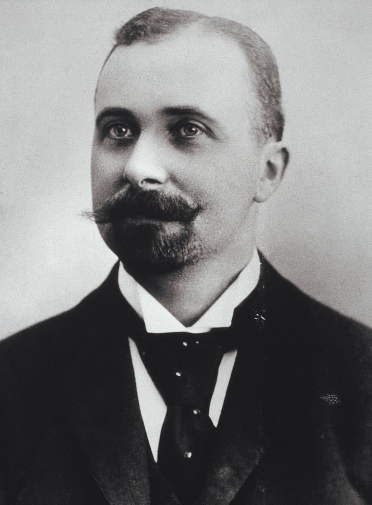 felix-hoffmann-potrait.jpg