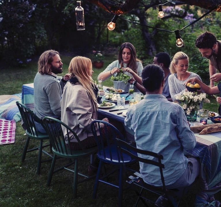 Friends_having_food_in_garden-cut.jpg