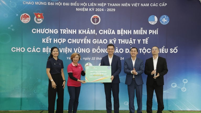 group-1280x720.jpg