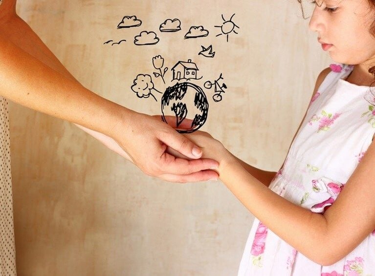 hands-with-drawn-earth-820x547.jpeg