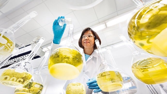 healthcare-research-experiment.jpg