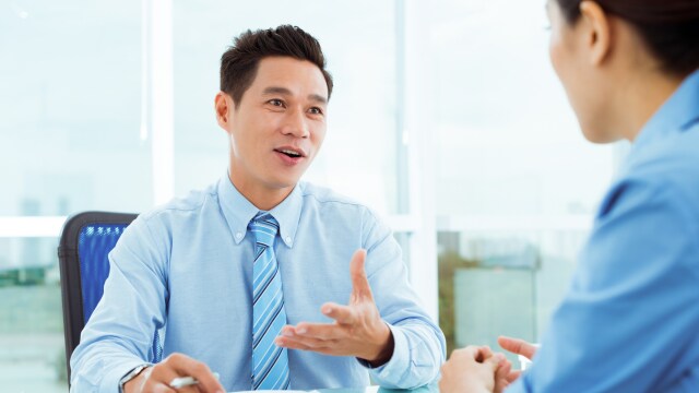 how-to-join-us-businesspeopletalking-640x360.png
