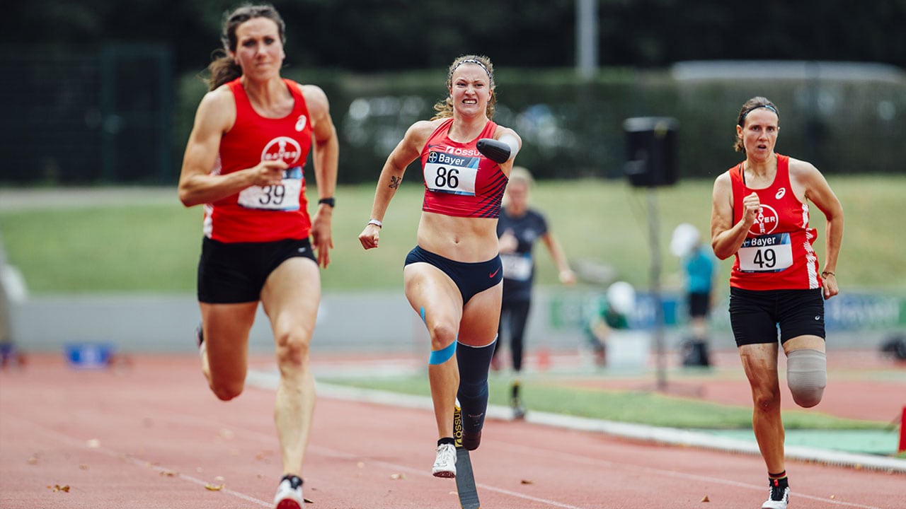 Two Bayer parasport athletes