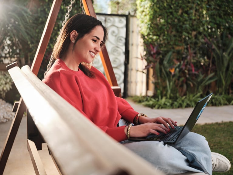 remote-working-employee-4.jpg