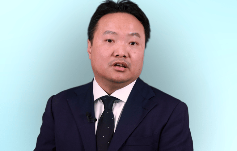 DR Loong explaining NGS testing
