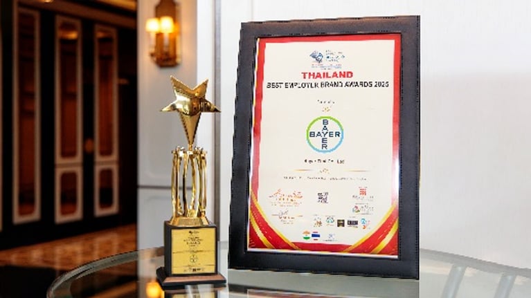 thai-award-photo.jpg