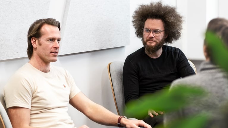thumbnail-image-interview-scene.jpg